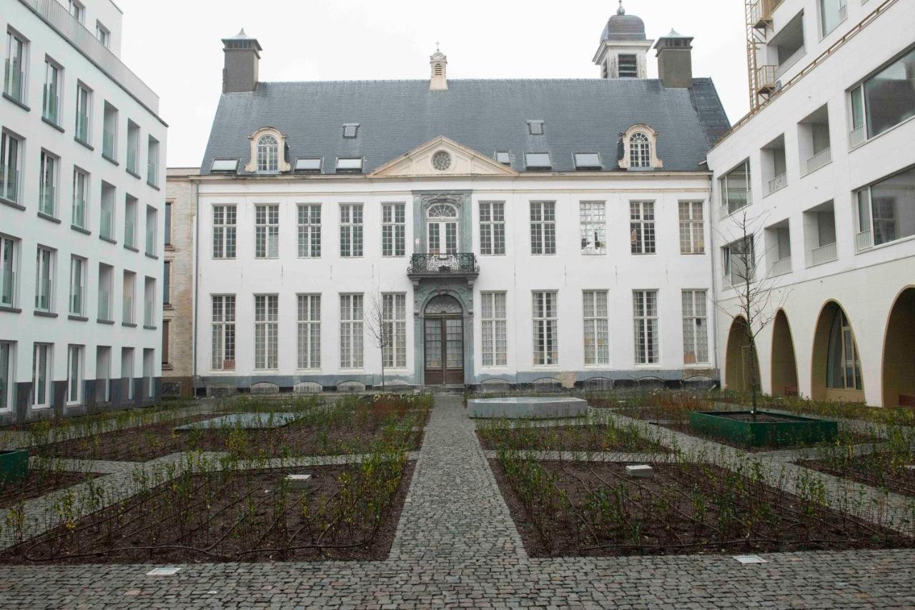 Cityantwerp Een Oase Van Rust Direct Achter De Meir * Antwerp