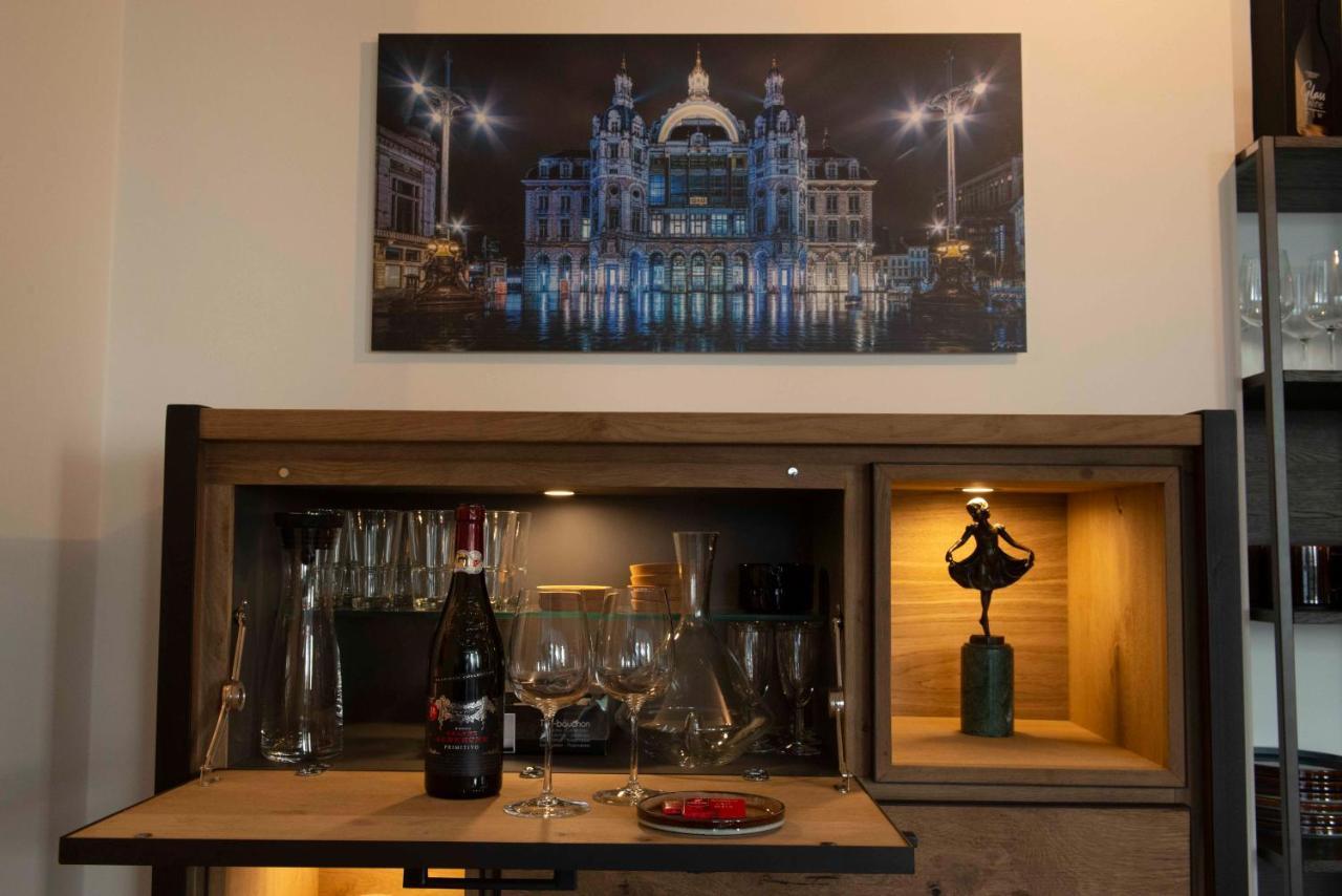 Cityantwerp Een Oase Van Rust Direct Achter De Meir Apartment *
